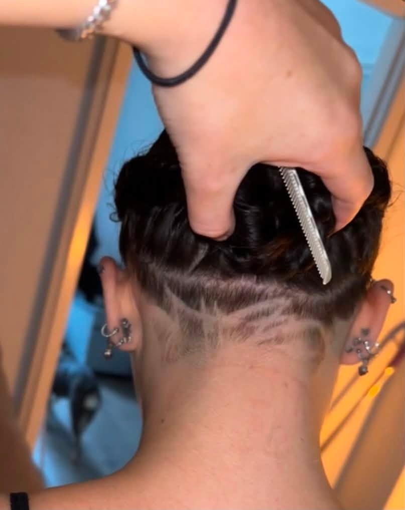 Beard trim and shape by MK Trimz